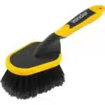 Escova Vonder com cabo amarelo e preto