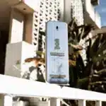 Frasco do perfume 1 Million LUXURY em fundo externo.