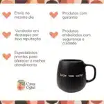 Caneca preta com a frase ‘hoje tem café?’