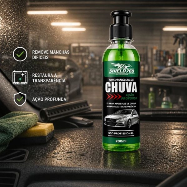 Limpa vidro automotivo tira manchas de chuva restaurando para-brisas com uso profissional