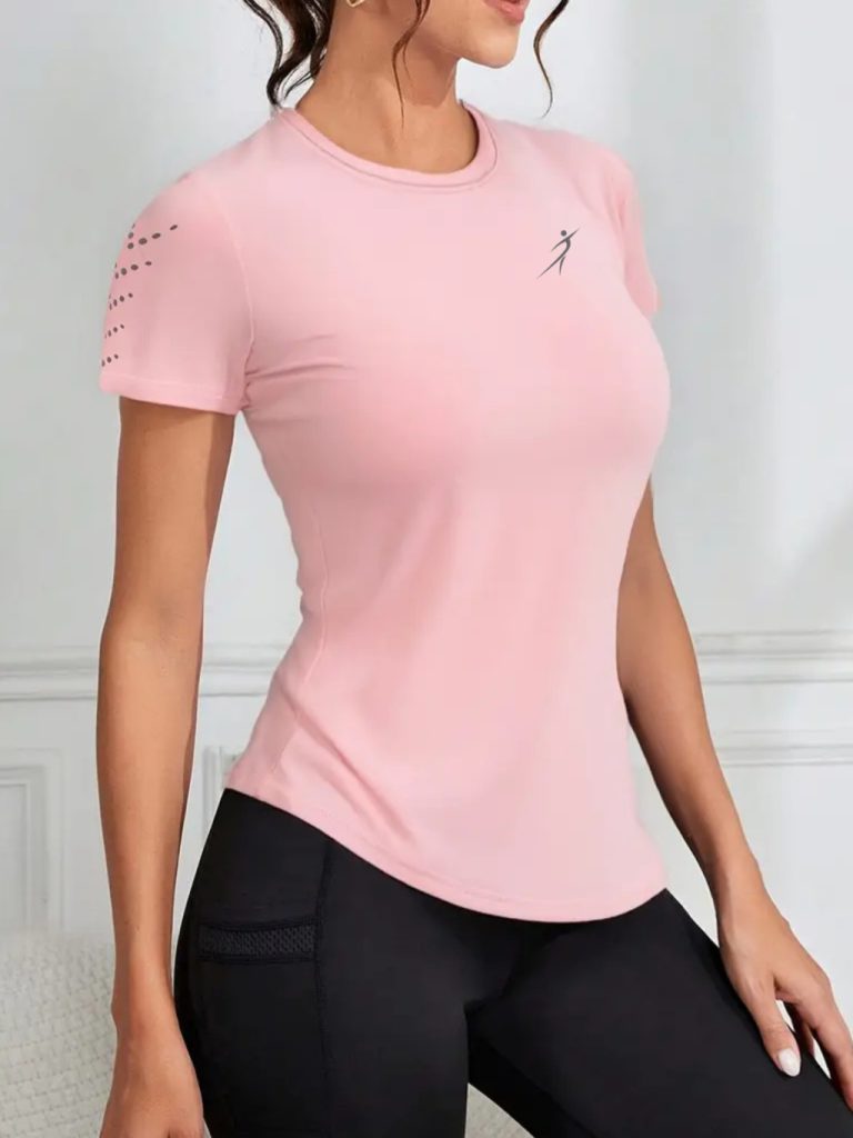 Roupa fitness feminina: camiseta dry fit Lamovie para academia, corrida e caminhada com proteção UV