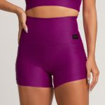 roupa fitness feminina short poliamida canelado roxo Massam Fitness