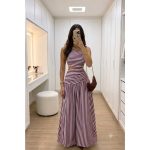 vestido longo feminino listrado assimétrico com costas abertas, amarração e recorte na cintura